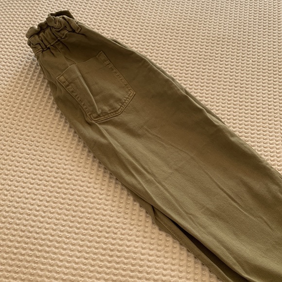 High Waisted Zara Jeans — Green - Picture 2 of 4